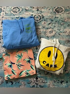 Women’s Cape Cod Hoodie & Travel Bag Bundle Size Small
